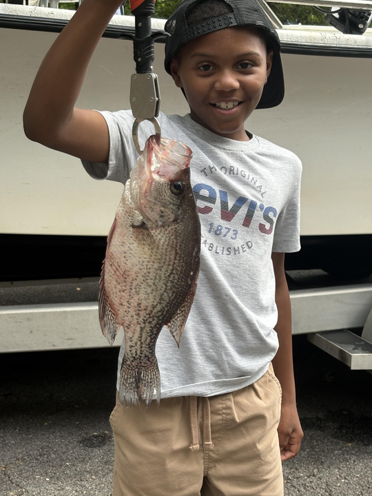 Light tackle and storms brewing: the perfect crappie recipe in Thomson!