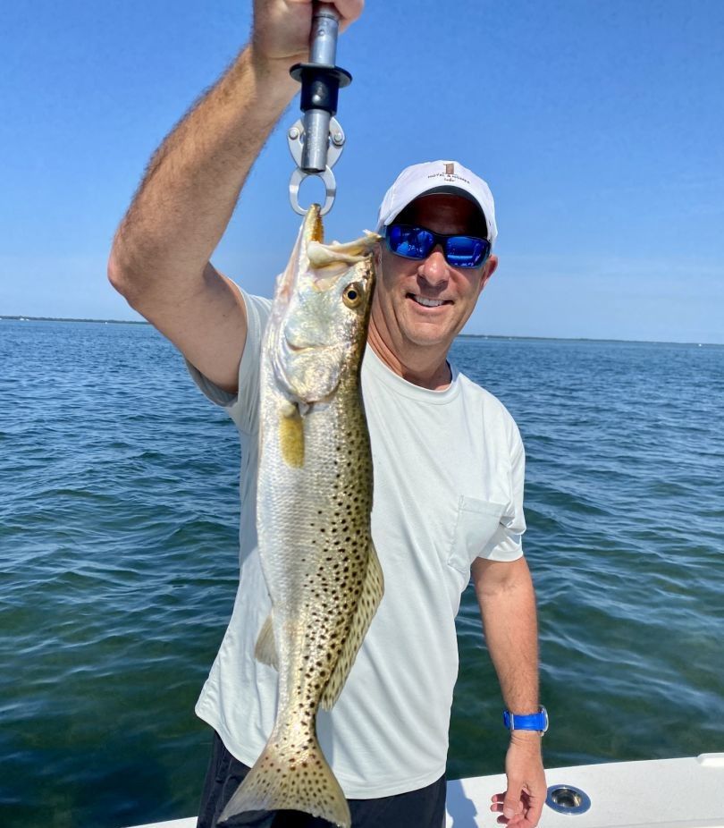 Spotted Weakfish, 25 inches, fishing