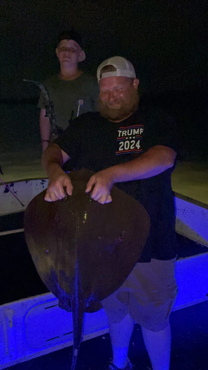 Arrows ready for a cloudy day of bow fishing in Panama City!