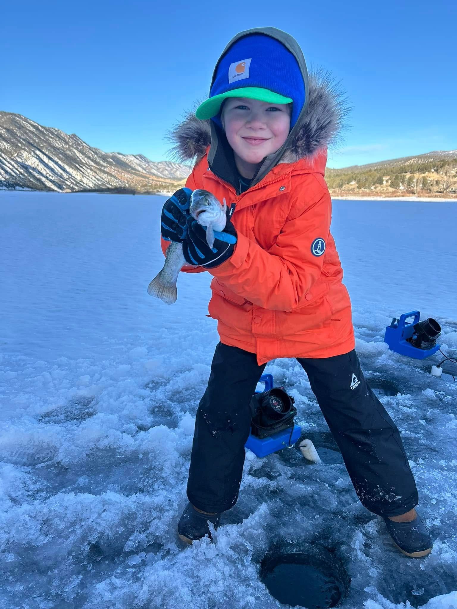 Beginner Ice Fishing Lakes RSL Guide Services