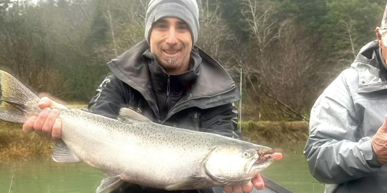 Matusz and Sons Guide Service Fishing Charters Oregon Coast | 8 Hour Charter Trip  fishing River