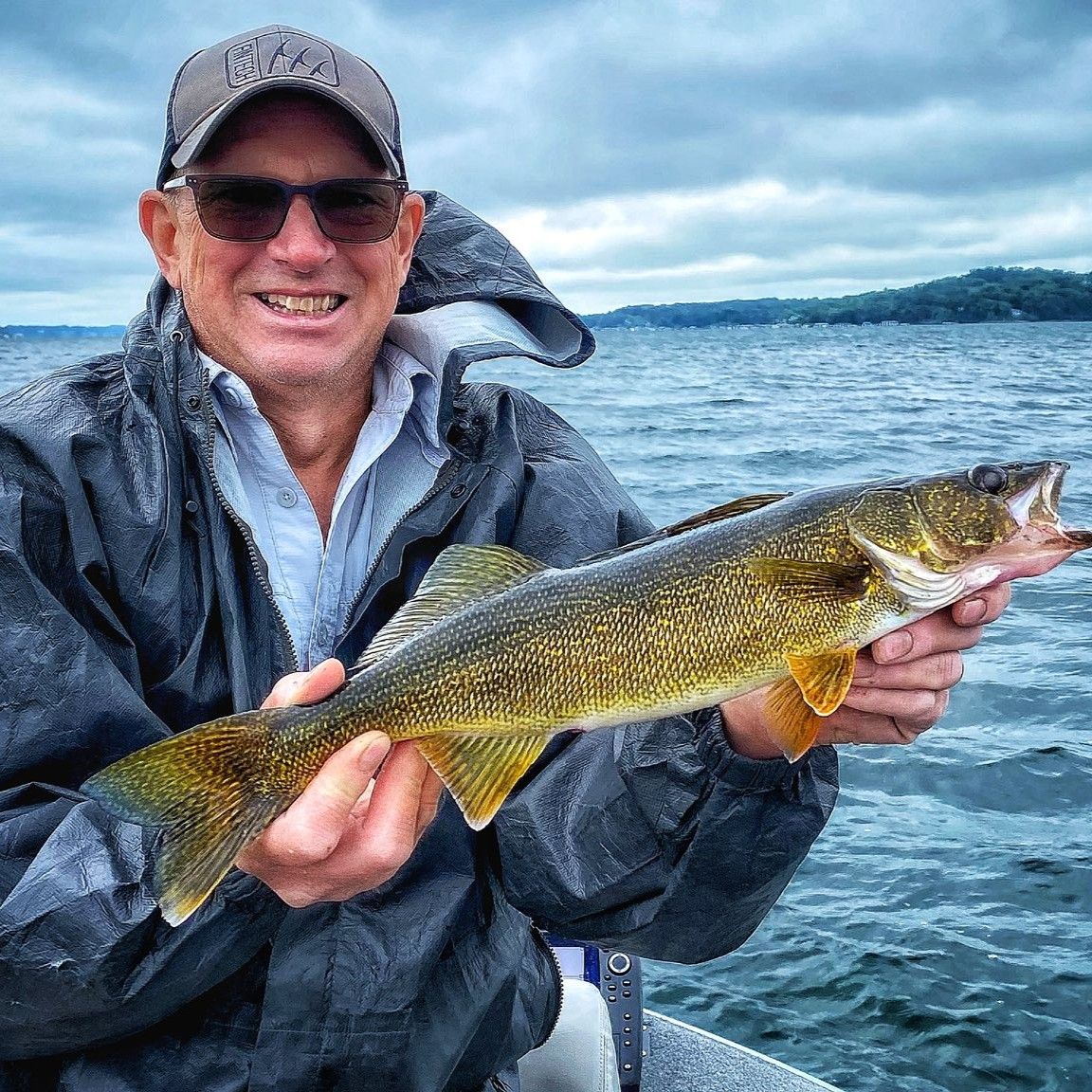 Wolf River Walleye Half Day Reddy Guide Arizona