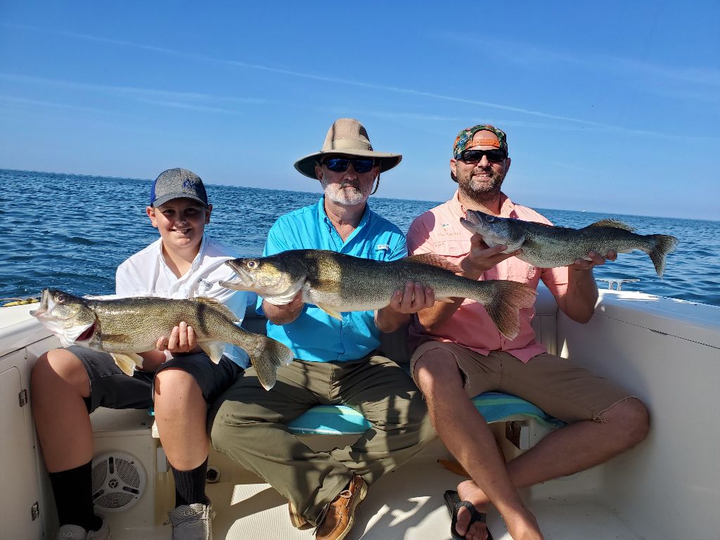 Black H2o Dog Charters Fishing Charters Lake Erie | 4 Person Max | Combo fishing Lake