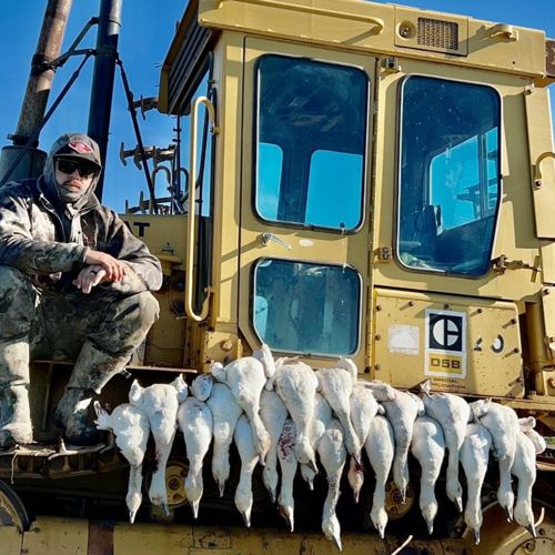 Waterfowl Pursuit Guide Service