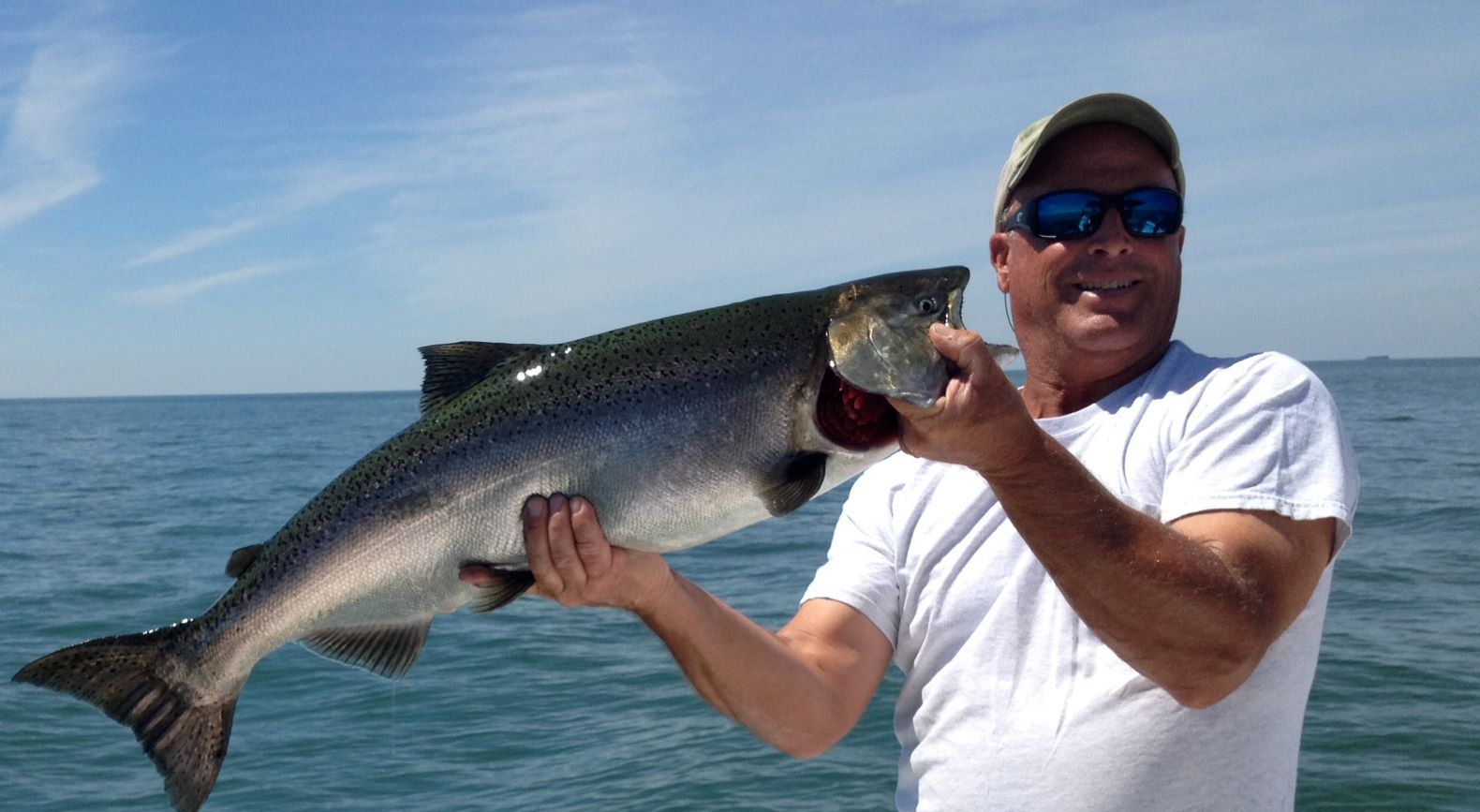 Sundance Sportfishing Lake Erie Walleye Charters | 8 Hour Shared Trip Minimum of 4 Guest fishing Lake