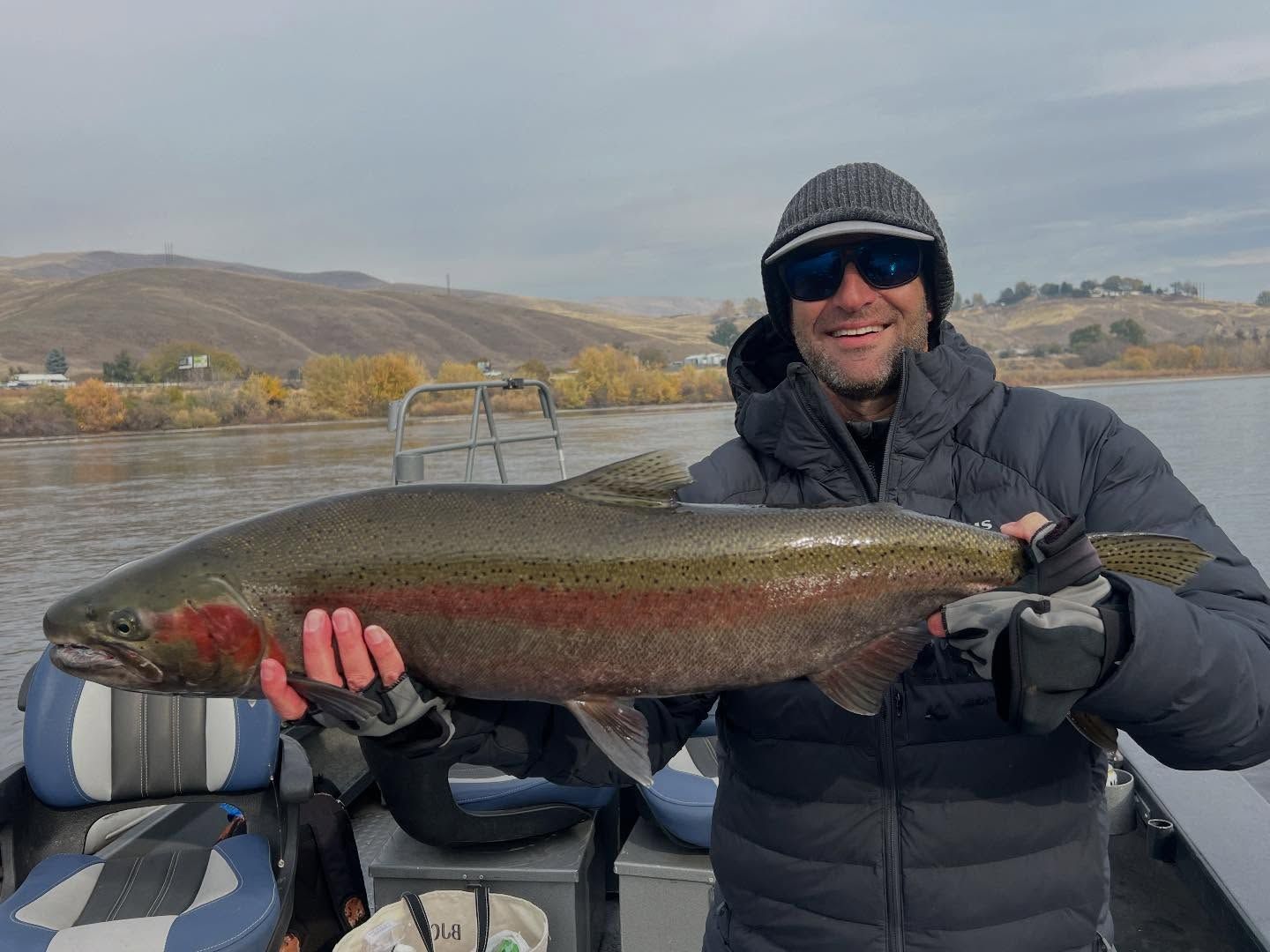 Half Day Steelhead Charter Columbia River JB's