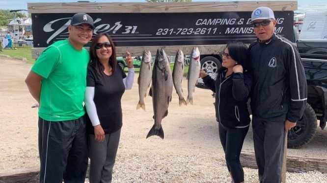 Reel To Real Fishing Charters Manistee, MI Full Day Salmon Fishing Trip fishing Lake