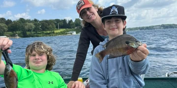 Wisconsin's Top-Rated 4-Hour Weekday Fishing Trip