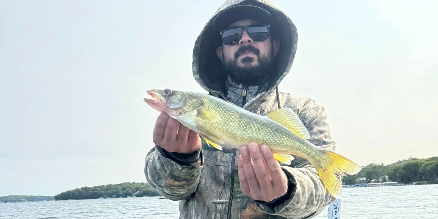 Wisconsin's Premier 4-Hour Lake Fishing Adventure