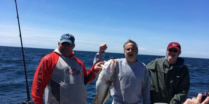 Miss Meredith Fishing Charters Gloucester Massachusetts Fishing Charters | Private - 5 Hour Trip (AM/PM) fishing Offshore