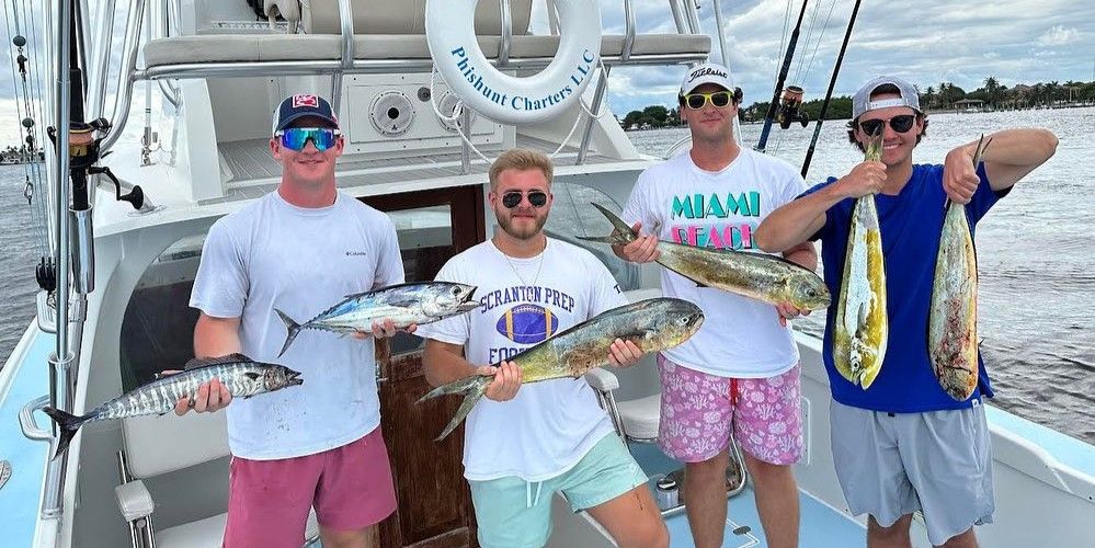 Phishunt Charters Fishing Charters in Boynton Beach | Later Afternoon 4 Hour Charter Trip fishing Offshore