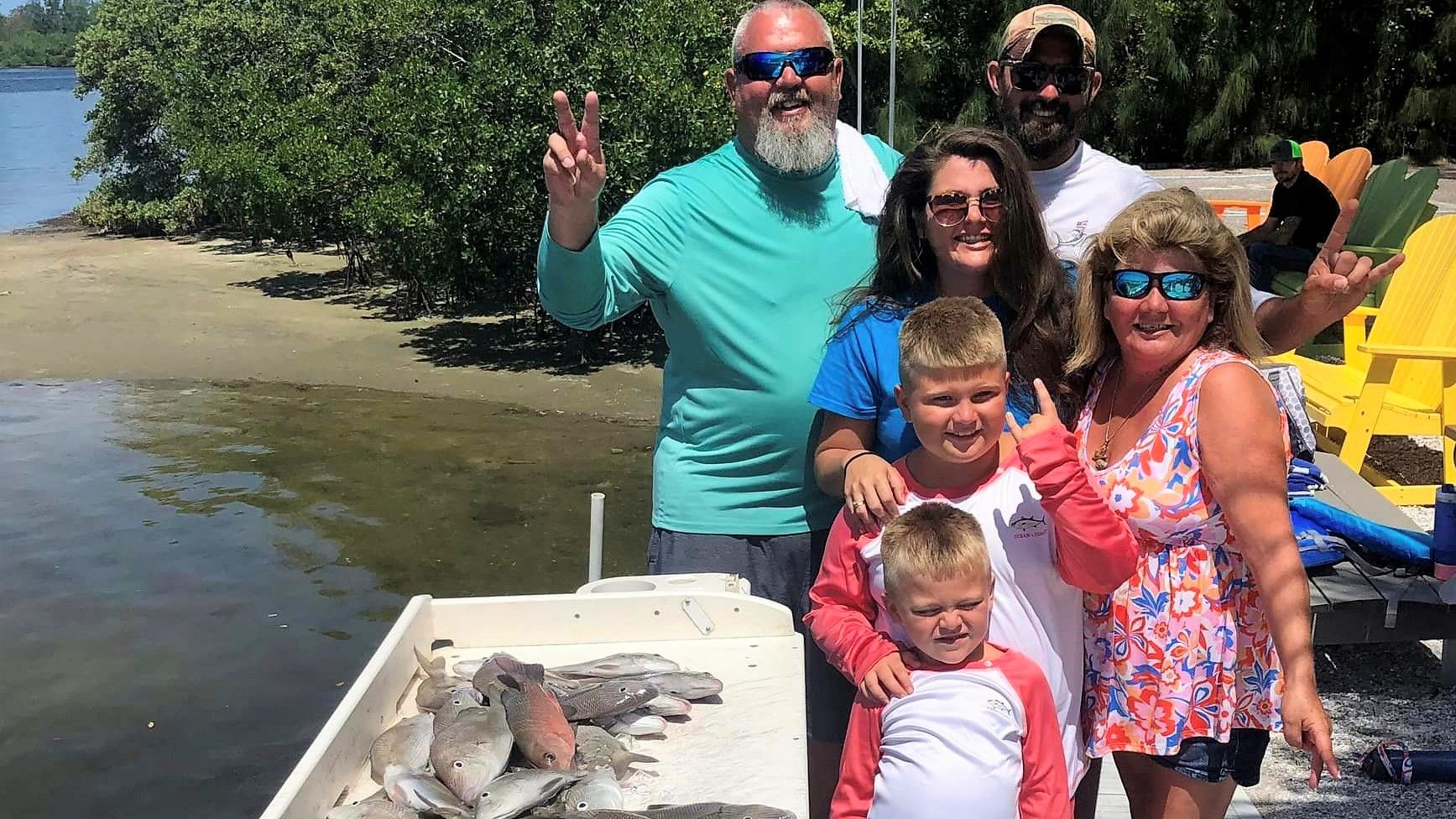 Bottoms Up Fishing Excursions Fishing Charters Tarpon Springs Florida | Family Fun 3 Hour Fishing Adventure fishing Offshore