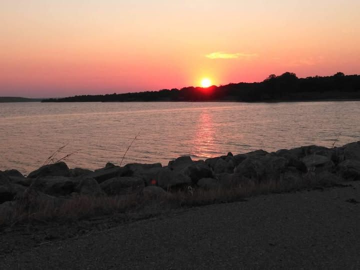 Oklahoma Sunset Tours Gone Fishin Guide Service
