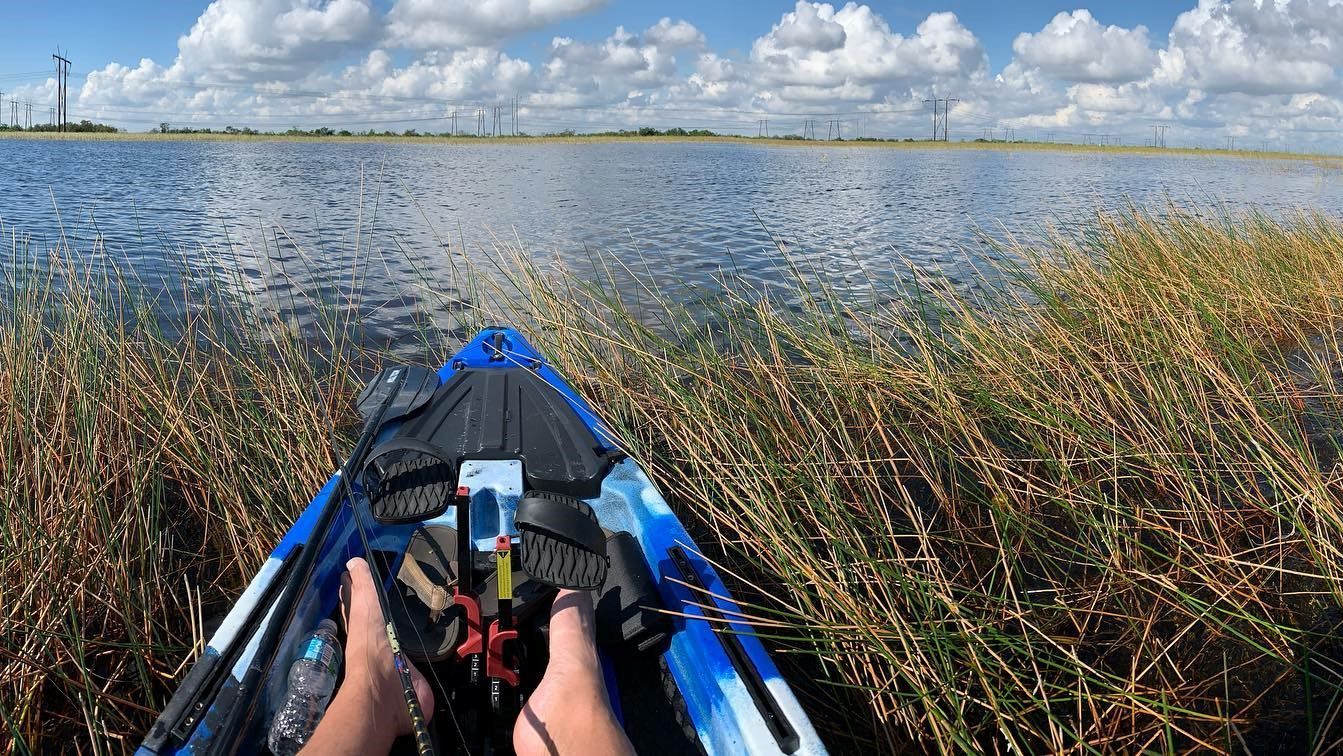 Unpowered or man-powered boat (like rafts, gondolas, kayaks, etc.)