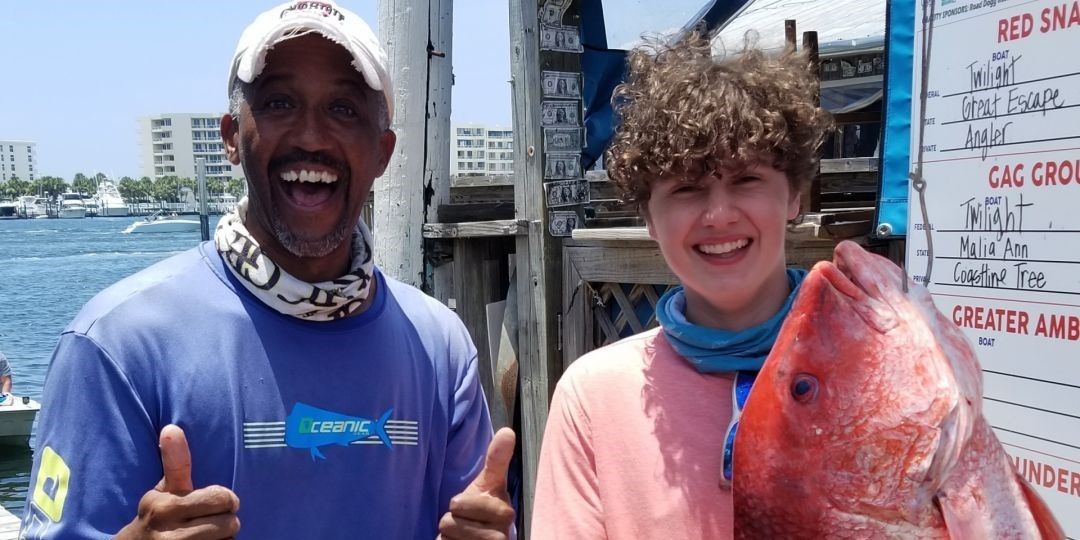 Cinnsational Saltwater Fishing Destin Nearshore Fishing | Private - 5 Hour Trip fishing Offshore