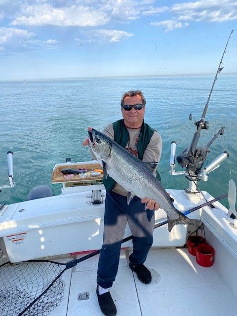 End of the Line Charters Lake Ontario Fishing Guides | 5 Hour Charter Trip fishing Lake