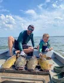 Book Guided Hand Fishing East Texas on Guidesly