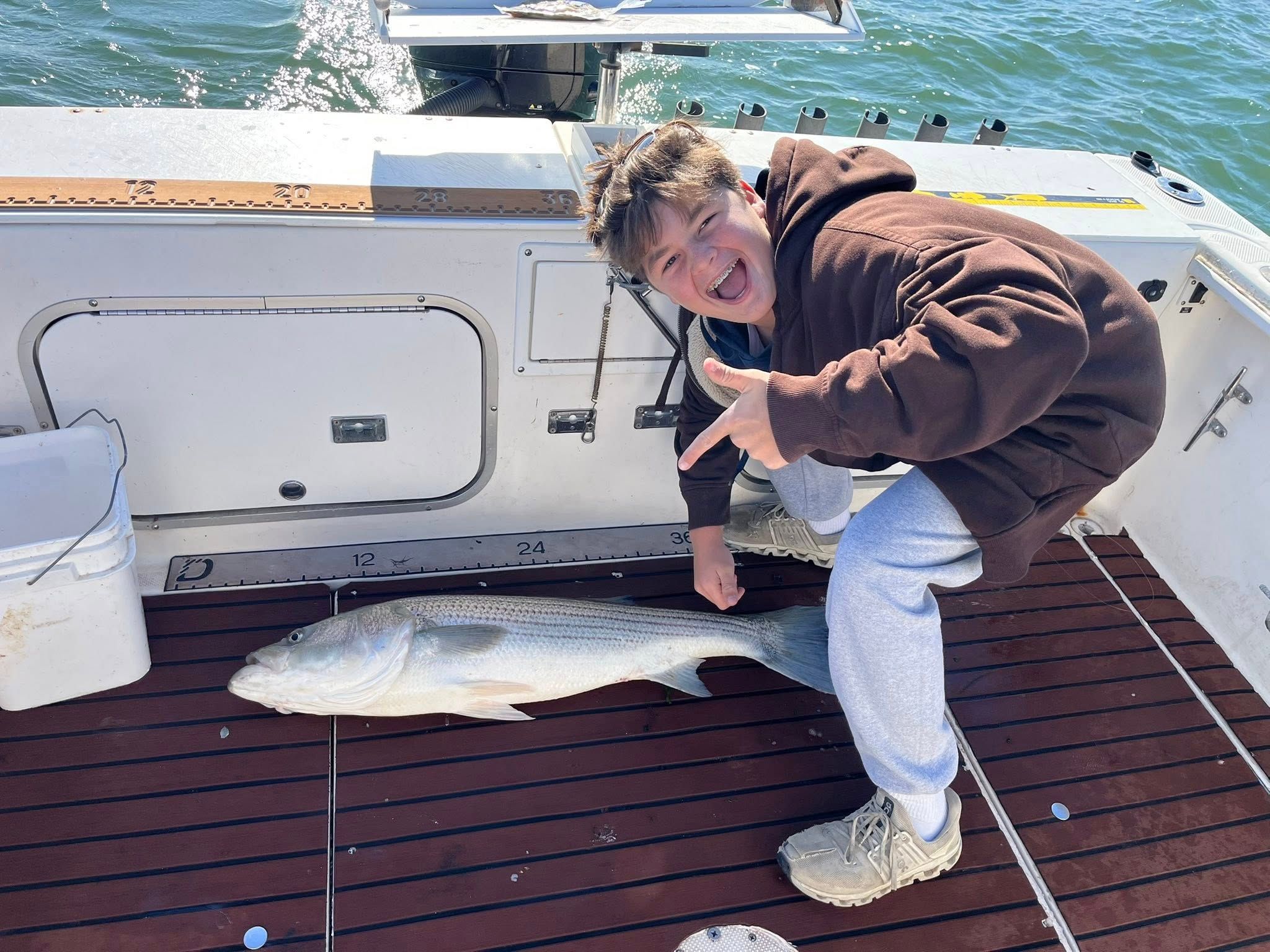 Half Day Striped Bass Wreck Fishing Mastic Beach