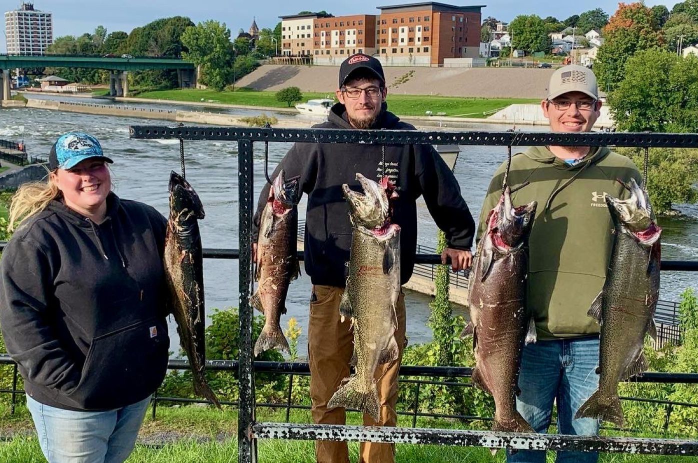 Mississippi John's Guide Service Fishing Oswego | Full Day Float Trip fishing River