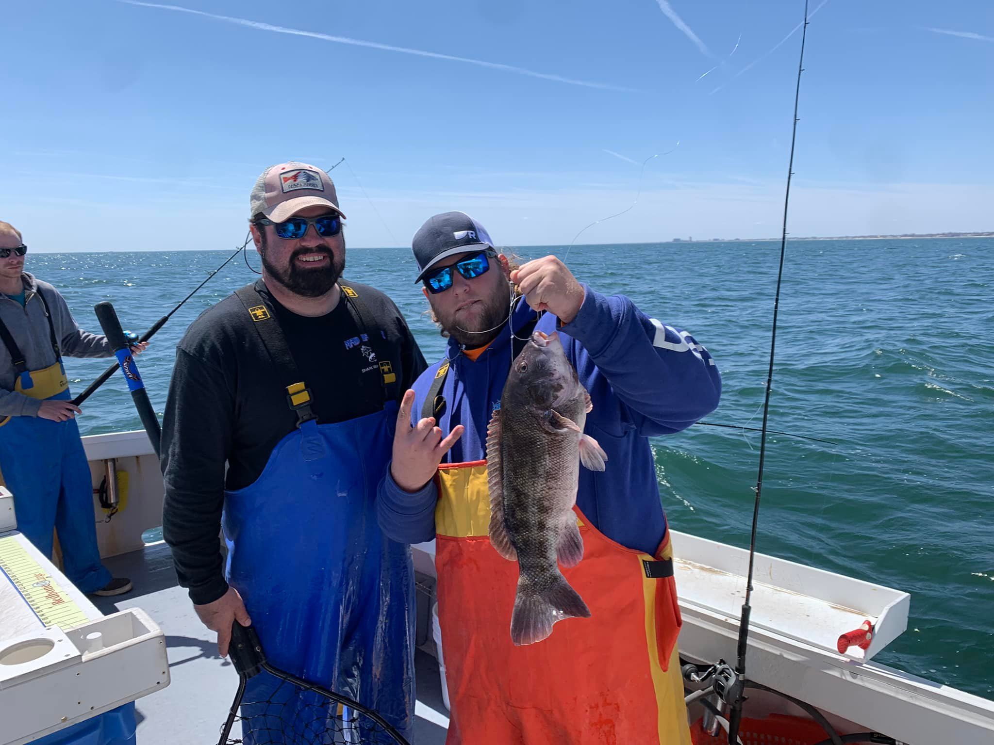 Expert NJ Tautog Charters | Mad Hatter Fishing