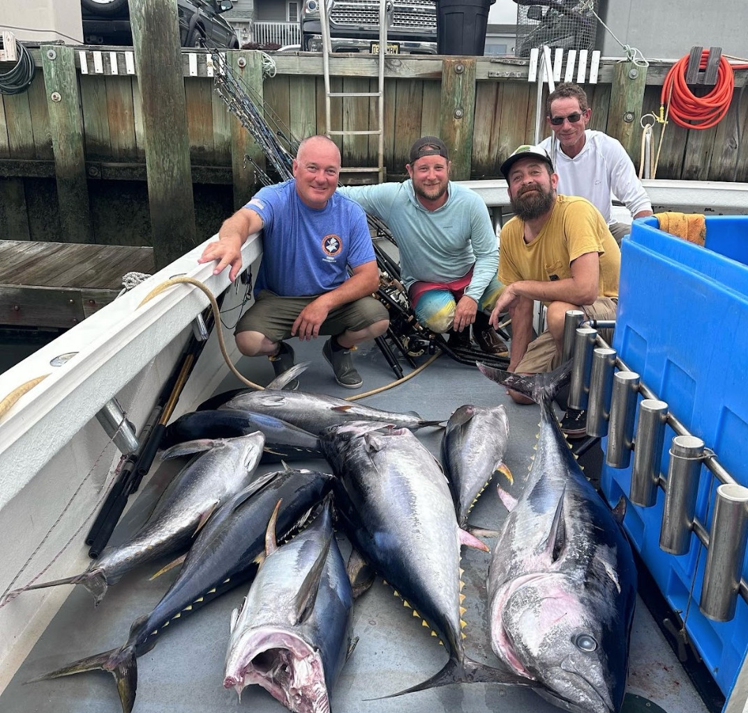 Mad Hatter Charters NJ Fishing Charters | 20 Hour Offshore Tuna Trip fishing Offshore