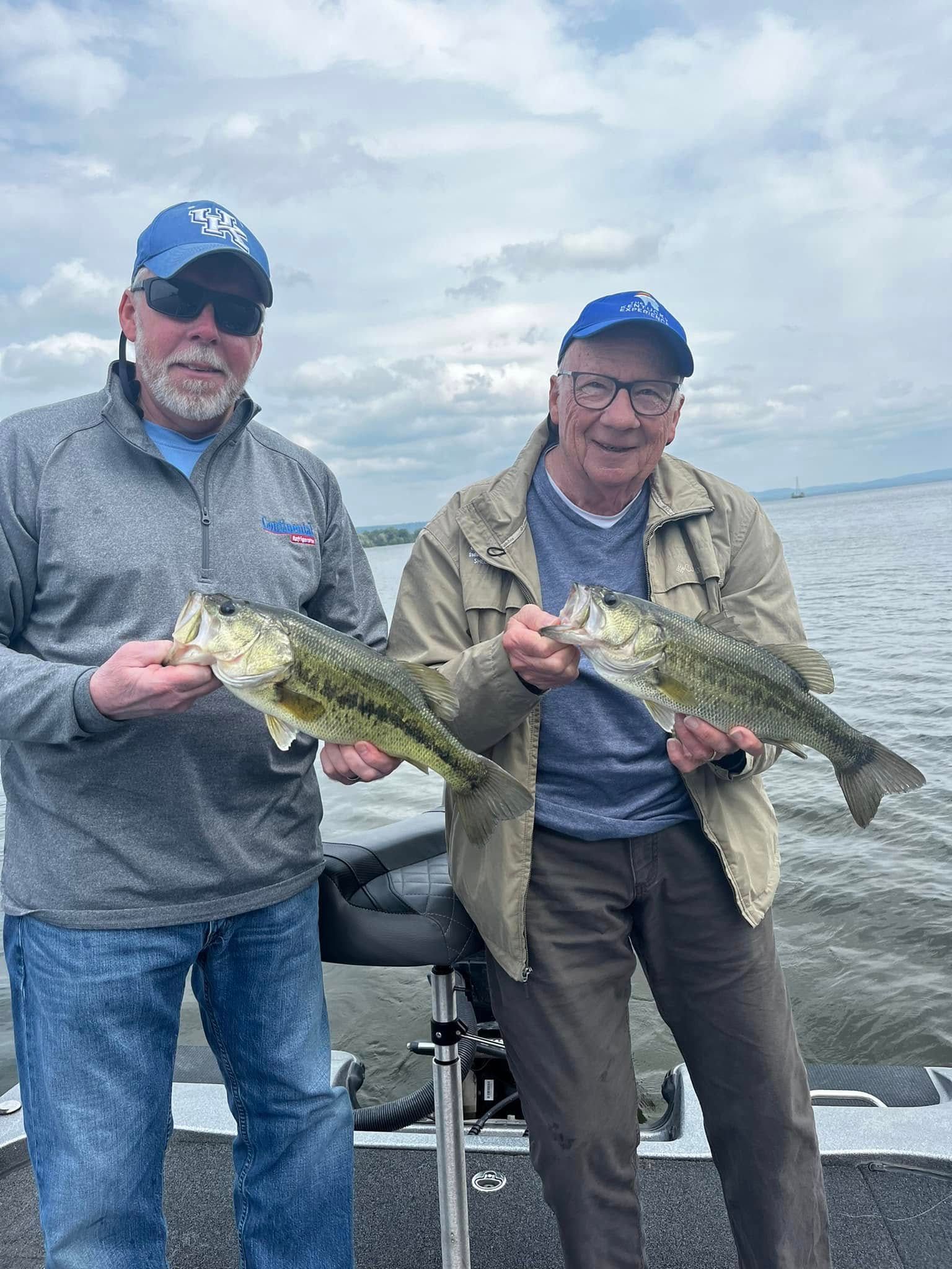 World-Class Full-Day Bass Fishing on Guntersville
