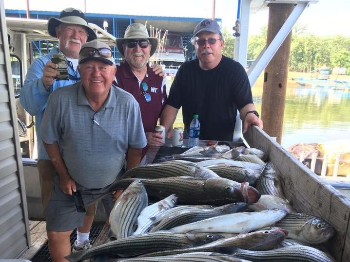 Top-rated Lake Texoma Fishing Guides, Stripers Run