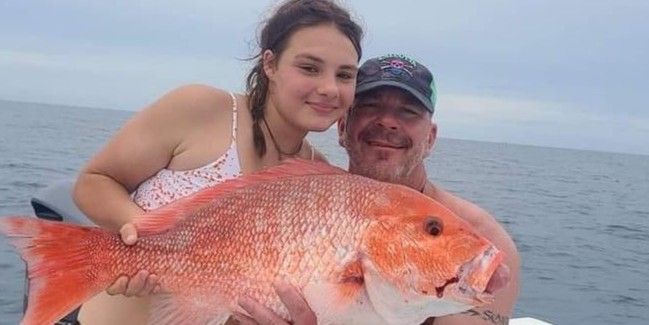Family Offshore Fishing in Panama City