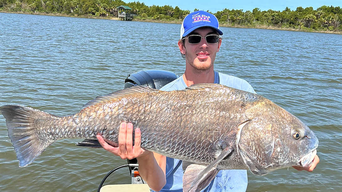 Lone Eagle Charters  Crystal River Fishing Charters | Inshore Trip fishing Inshore