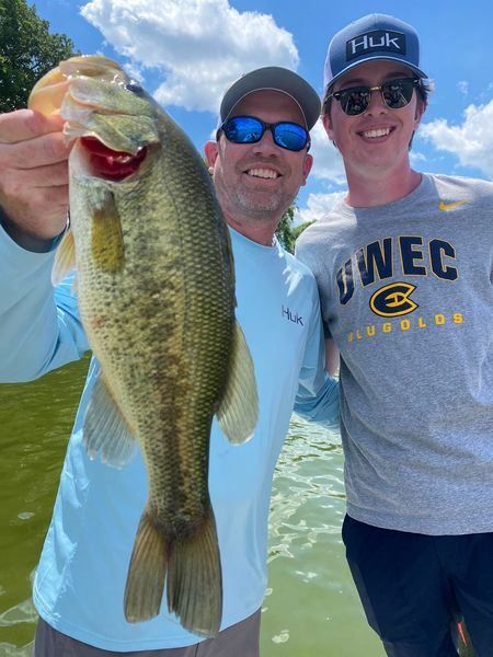 Lake Minnetonka Largemouth Fishing