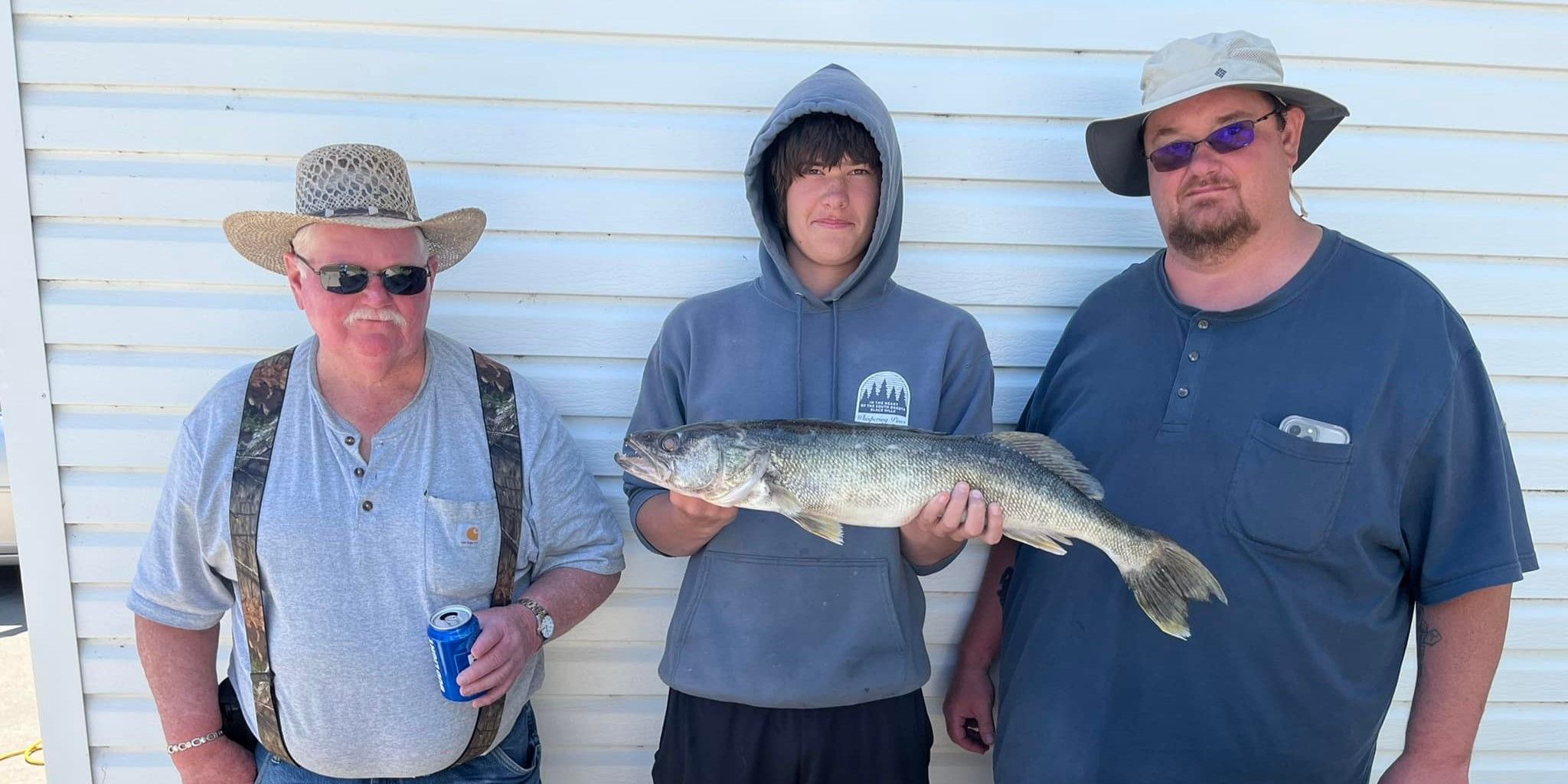Family Fishing on Lake Sakakawea | Rudland's Guide
