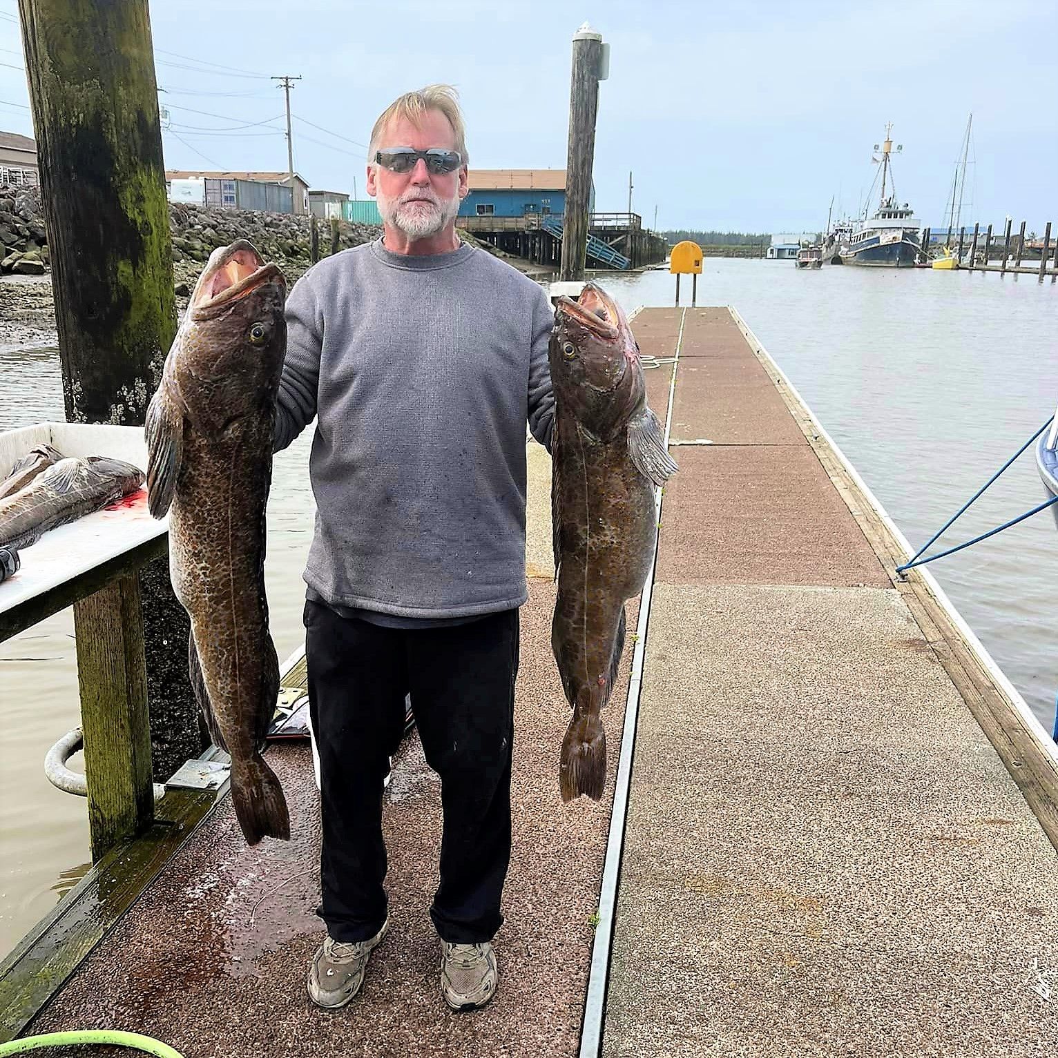 Ocean Obsession Guide Service Oregon Fishing Charters | 8 Hour Shared Lingcod Trip fishing Offshore