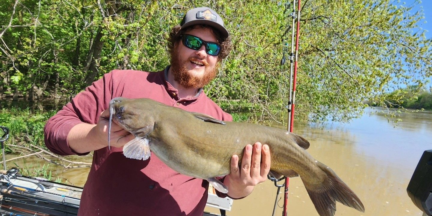 Nighttime Catfishing: River Jet's Premium Experience