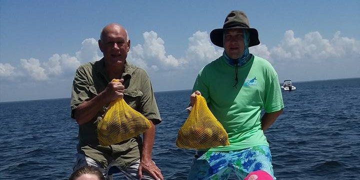 Florida's Best Scallop Hunting Trip | Capt. Duane