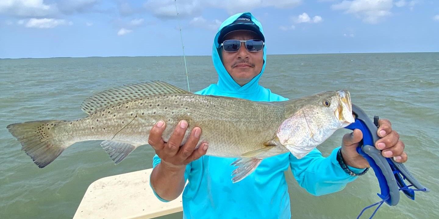 Expert Inshore Charter: Port Mansfield Hotspots