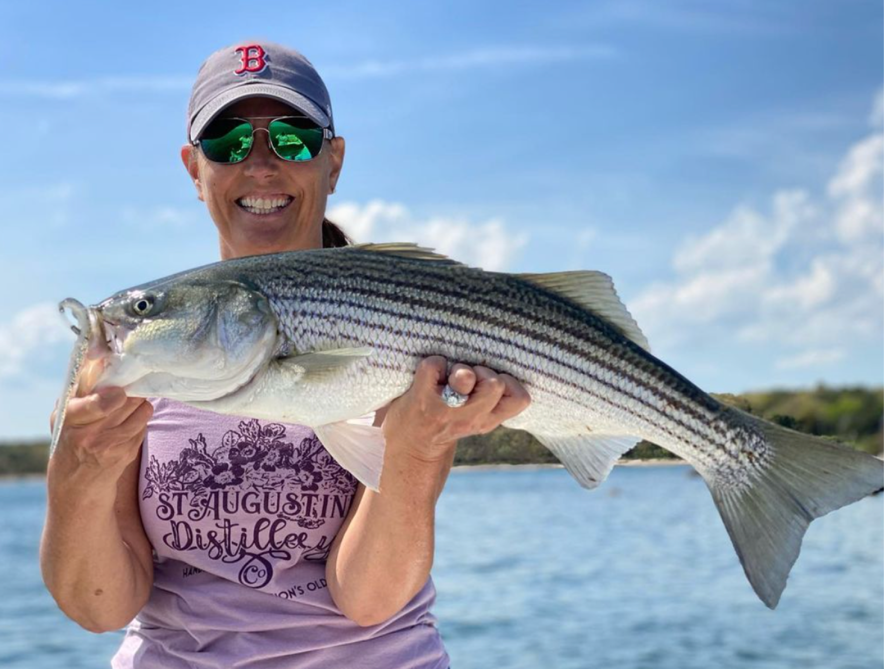 Cape Fishing Charters Fishing Charter in Falmouth MA| Private 4 to 6 Hour Charter Trip fishing Offshore