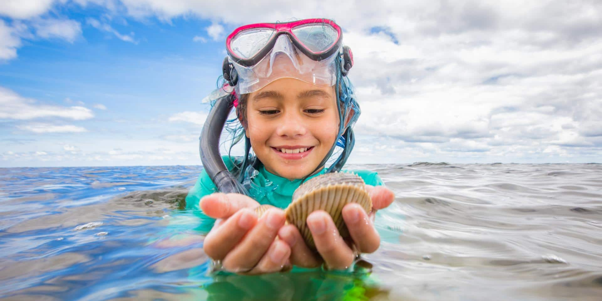 Nature's Adventure Center Scalloping In Crystal River |  Crystal River Scalloping Charters fishing Inshore