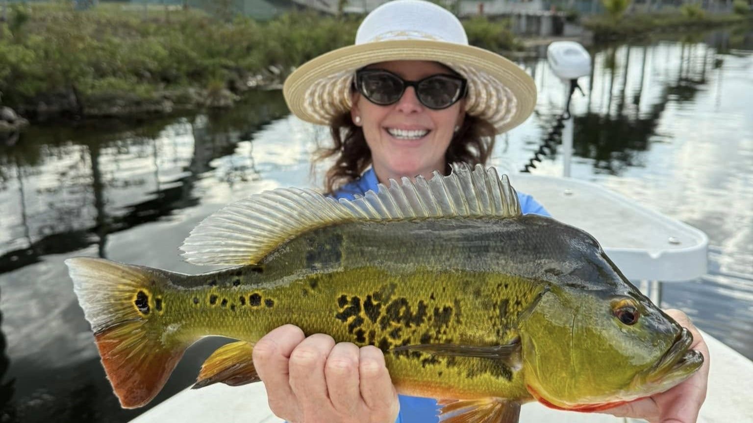 Miami's Urban Canals: 4-Hour Flats Fishing Trip