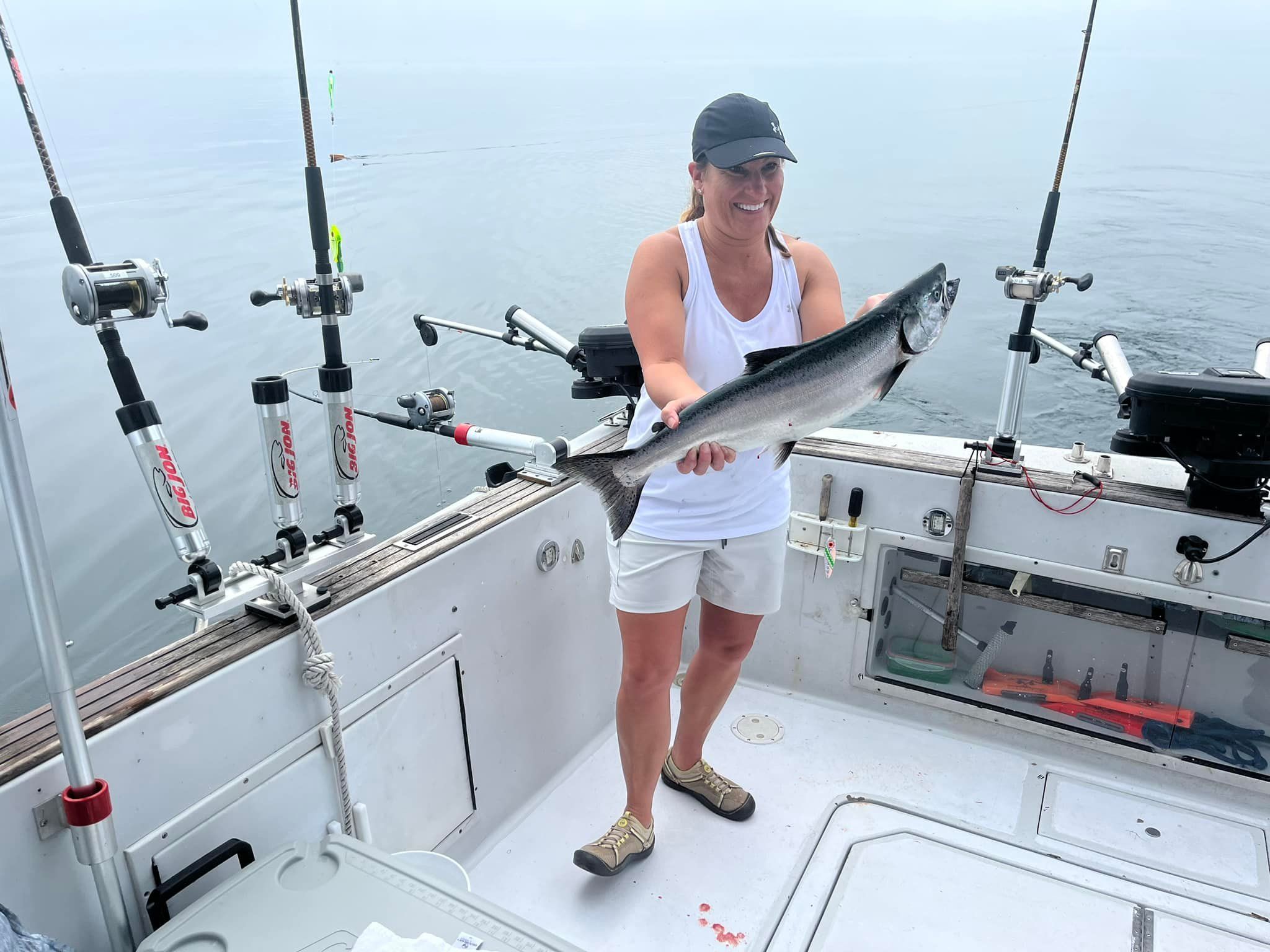 Premium Lake Ontario 6-Hour Fishing Adventure