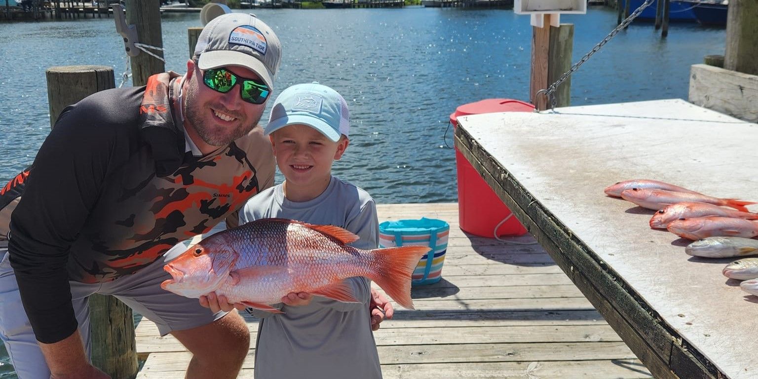 High Flying Saltwater Charters Charter Fishing in Destin Florida | Kids Fishing 3 Hour Charter fishing Wrecks