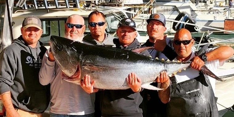 Expert-Guided Albacore Tuna Fishing Charter