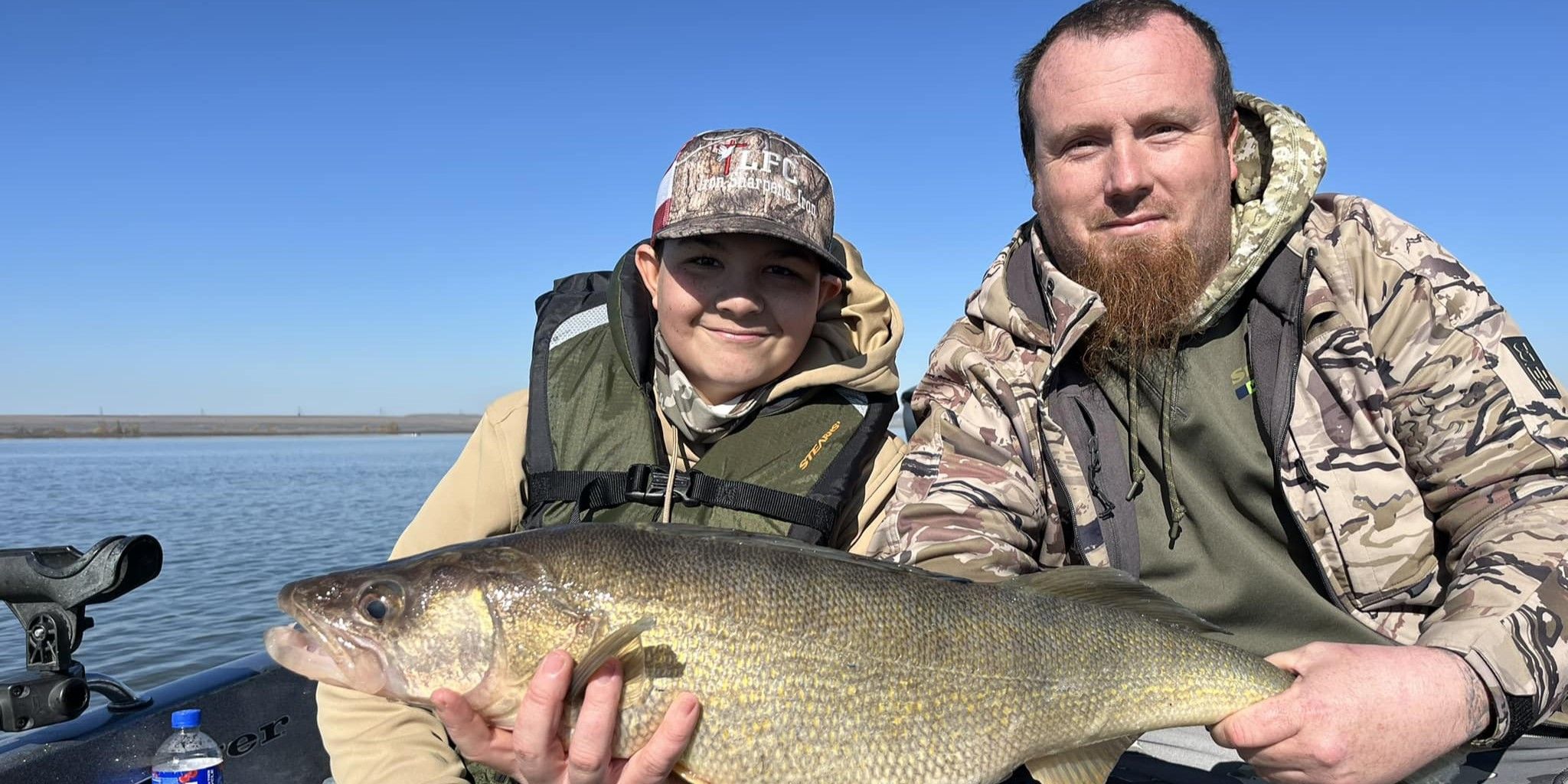 Family Walleye Fishing: Columbia River Adventure