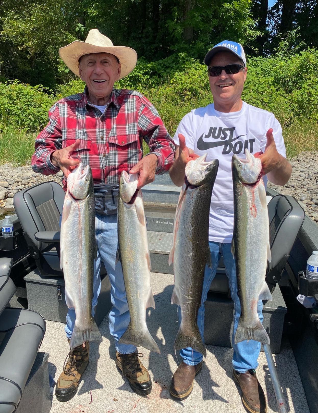 Miller’s Sportfishing Charter Fishing Washington Coast | 8 Hour trip for 4 Max Guest fishing River