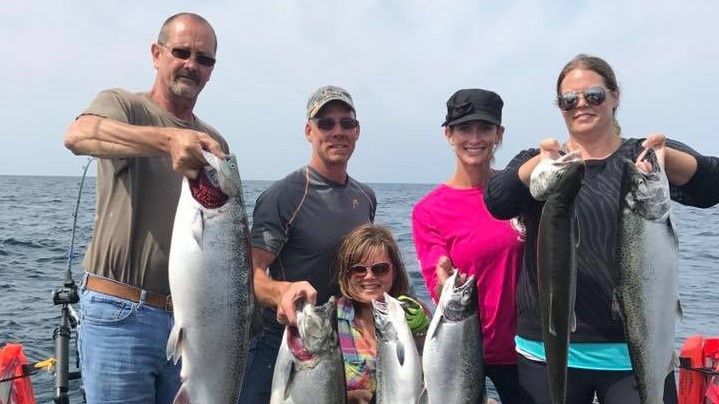 Angler One Charters Salmon Fishing in Lake Michigan | 5 Pax Max fishing Lake