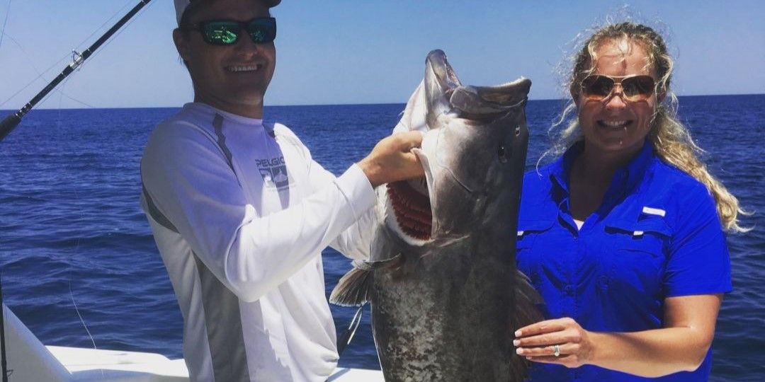 Showtime Fishing Charter Fishing Charters in Panama City Beach | Private 6-Hour Bottom Fishing Trip fishing Wrecks