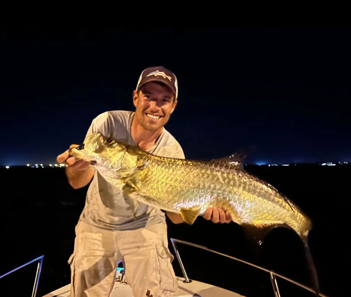 Chum em up charters Charter Fishing Punta Gorda Florida | Private - 4 to 6 Hour Tarpon Trip fishing Inshore