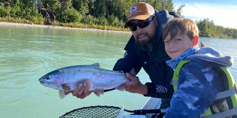 Kenai River Shared Salmon Fishing: 6-8 Hour Trip