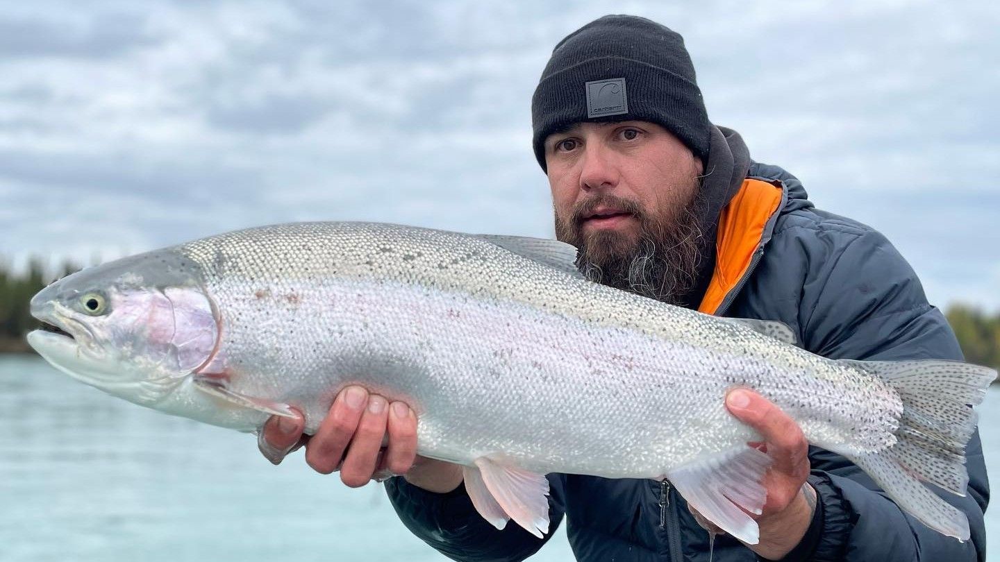 Bucket List Kenai River Salmon Fishing Charter