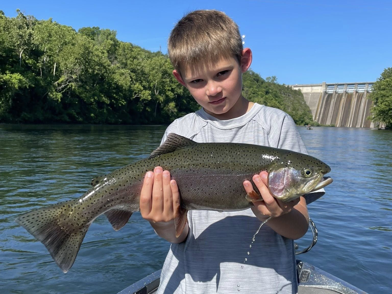 Afternoon Lake Fishing: Branson's Top-Rated Trip
