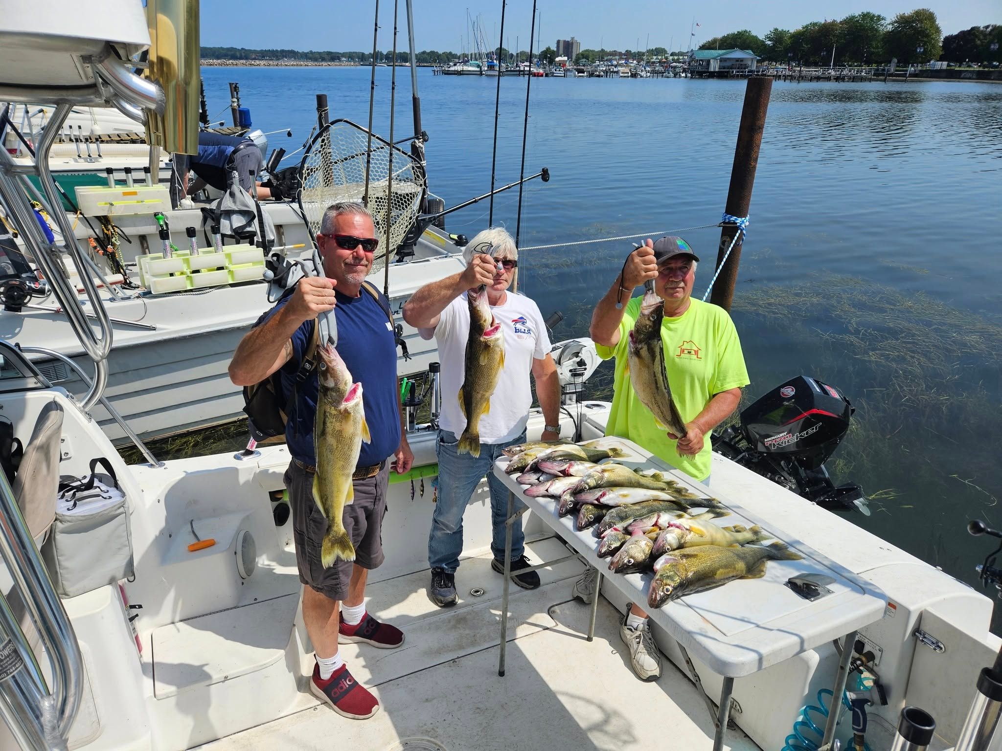 Expert Walleye Lake Fishing Fishunter NY